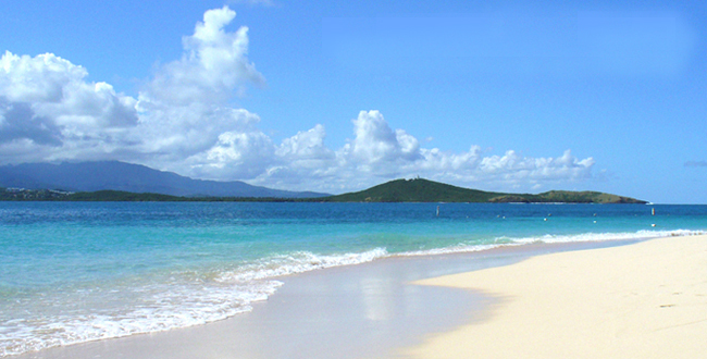 Puerto Rico's' best beach on Icacos Island near Las Croabas, Fajardo