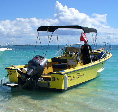 motorboat for snorkeling